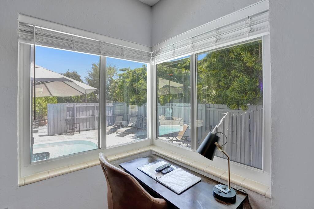 By Olas Bl, Pool, Parking, Remodeled & Apartamento *